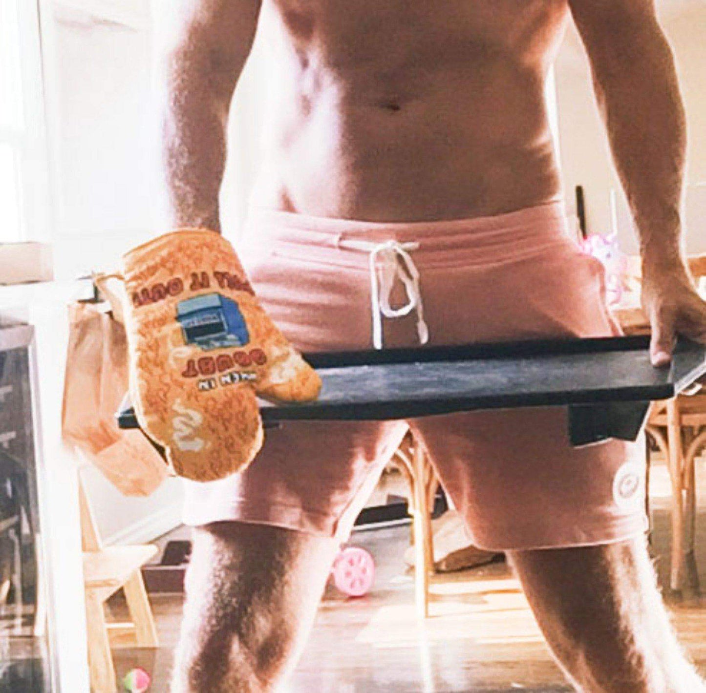 When In Doubt Pull Out Oven Mitt Funny Pot Holder: Oven Mitt / Orange