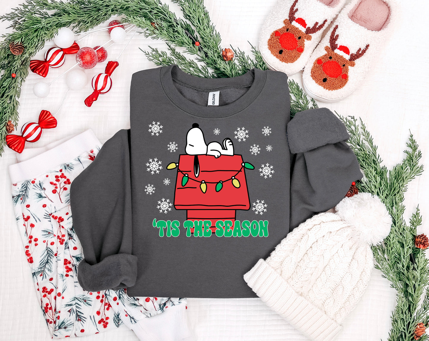 Snoopy Tis the Season