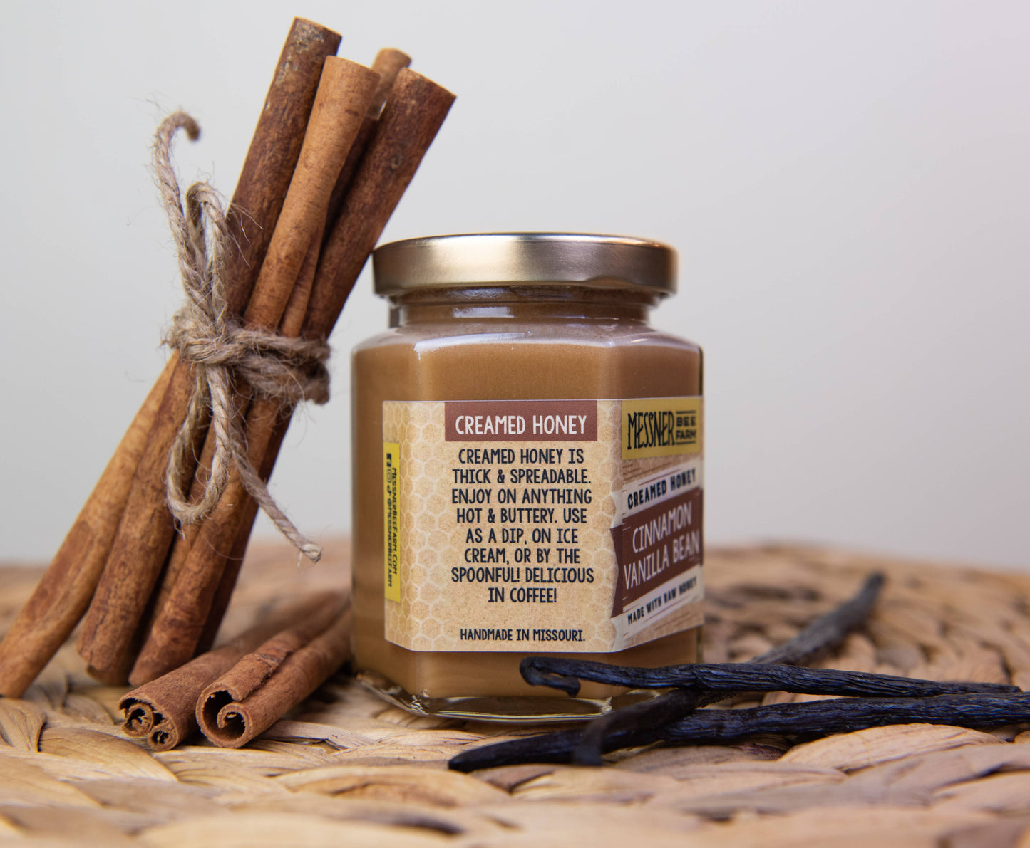 Cinnamon Vanilla Bean Creamed Honey / 9oz. / Kansas City