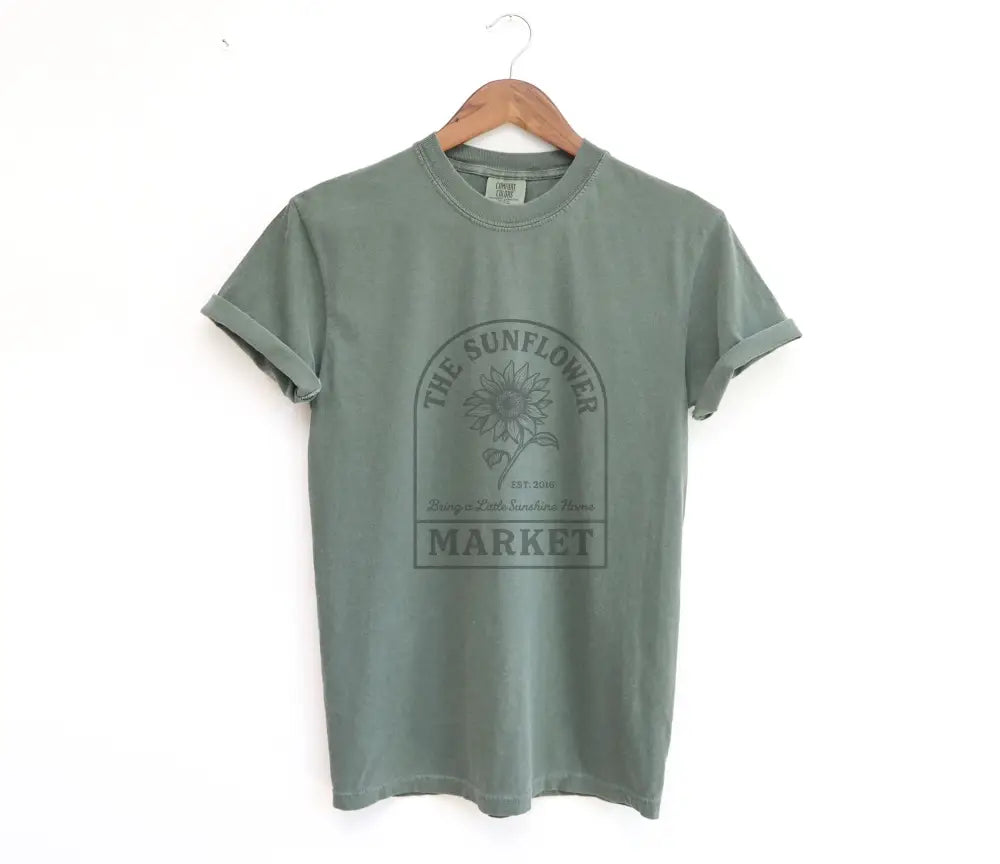 Ugly Sweater YW - Small / CC Moss Tee