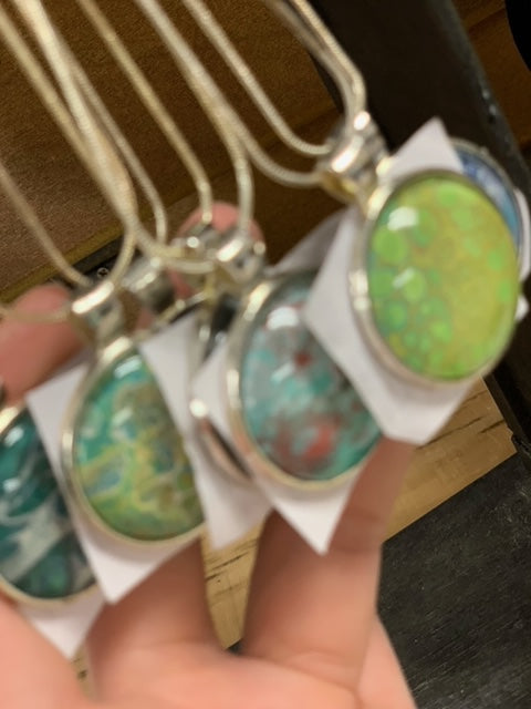Round Paint Pour Necklaces
