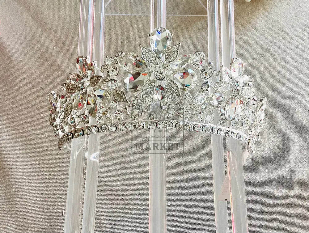 DL-4 Tiaras - Silver Flower