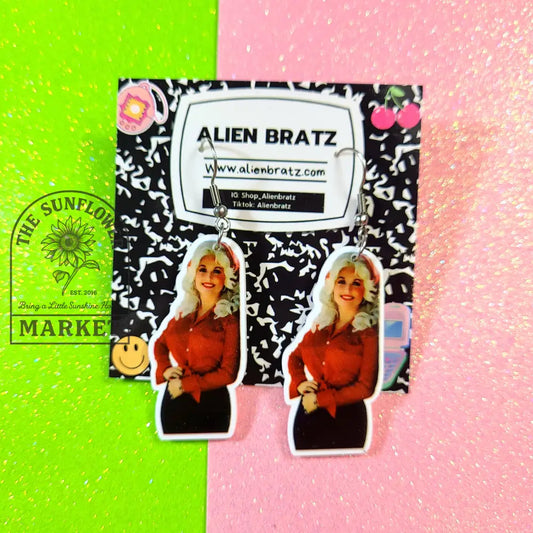 Dolly Earrings - shopthemarket