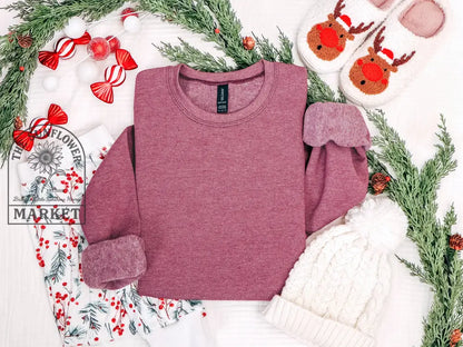 Ugly Sweater YW - Small / Heather Maroon Crew