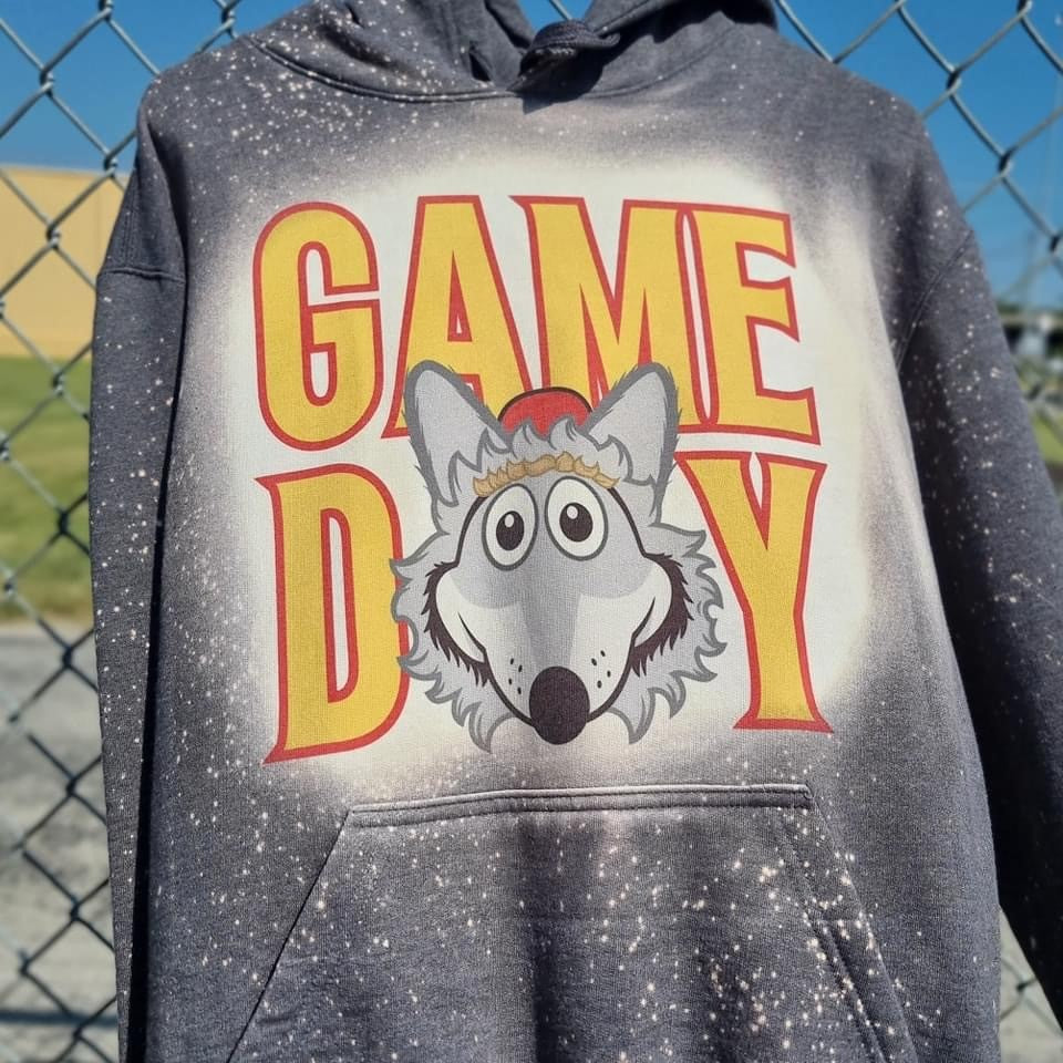 KC Wolf Game Day - Chiefs
