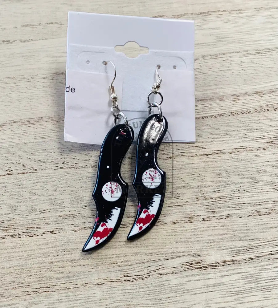 SD2/Earrings - Black switchblade