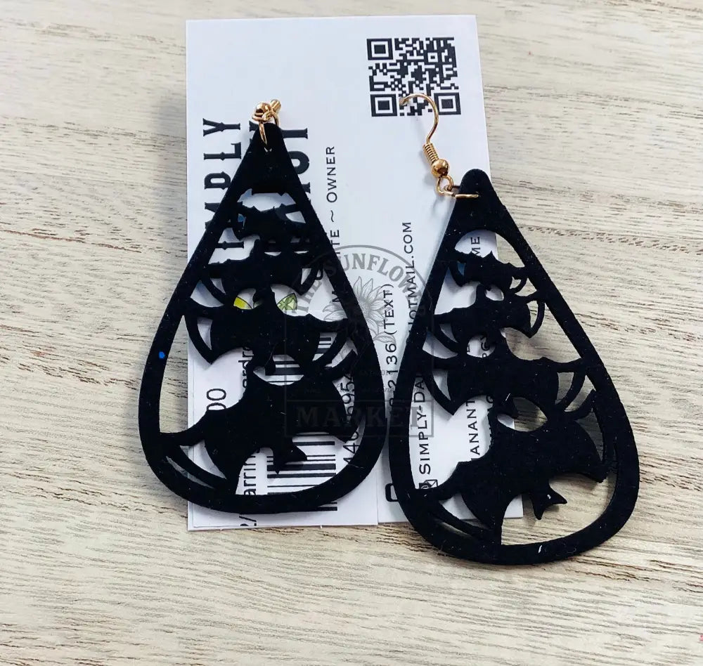 SD2/Earrings - Teardrop-bats