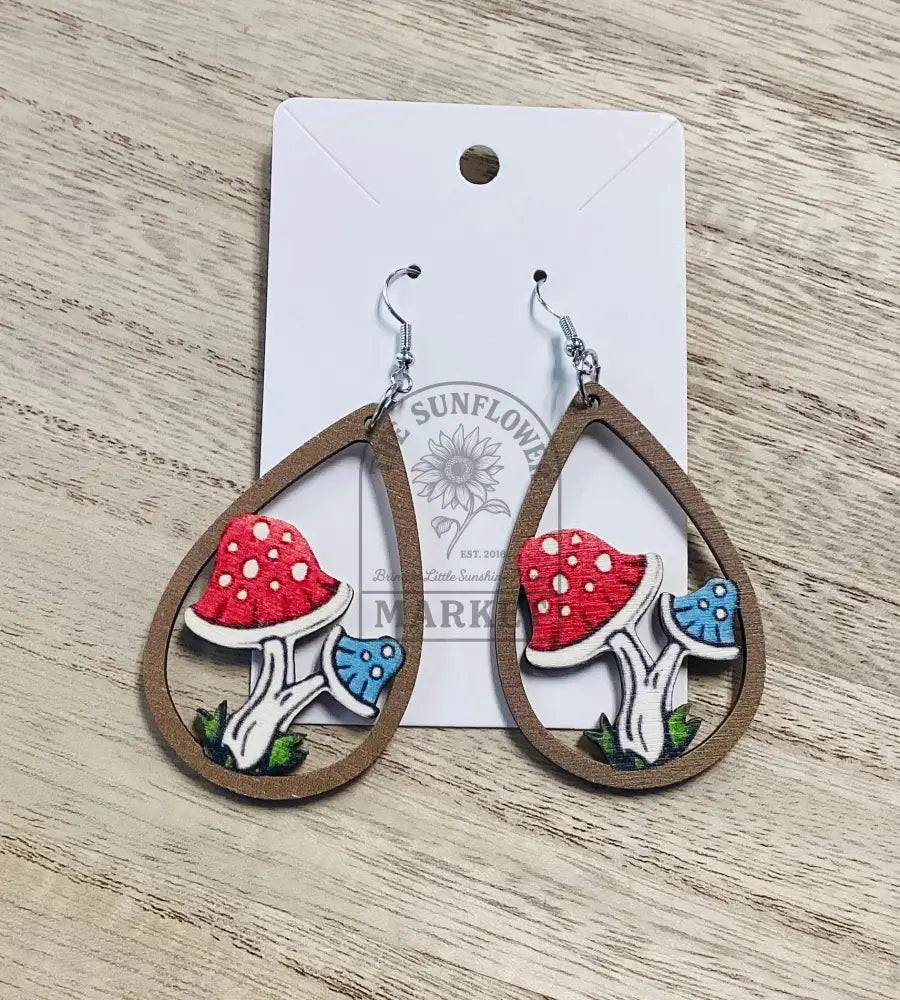 SD2/Earrings - Wood mushroom cutout